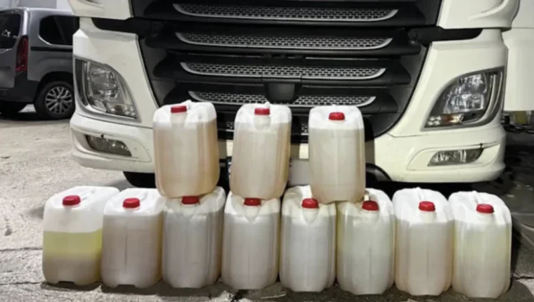 TIR’ın Yakıt Tankından 224 Kilo Sıvı Metamfetamin Çıktı