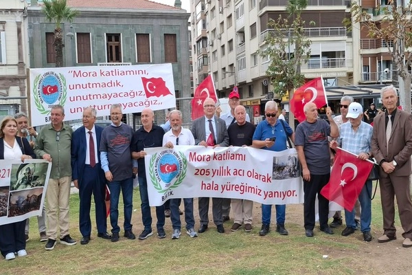 İzmir’de 1821 Mora Katliamı’nın 205. Yılı Anıldı