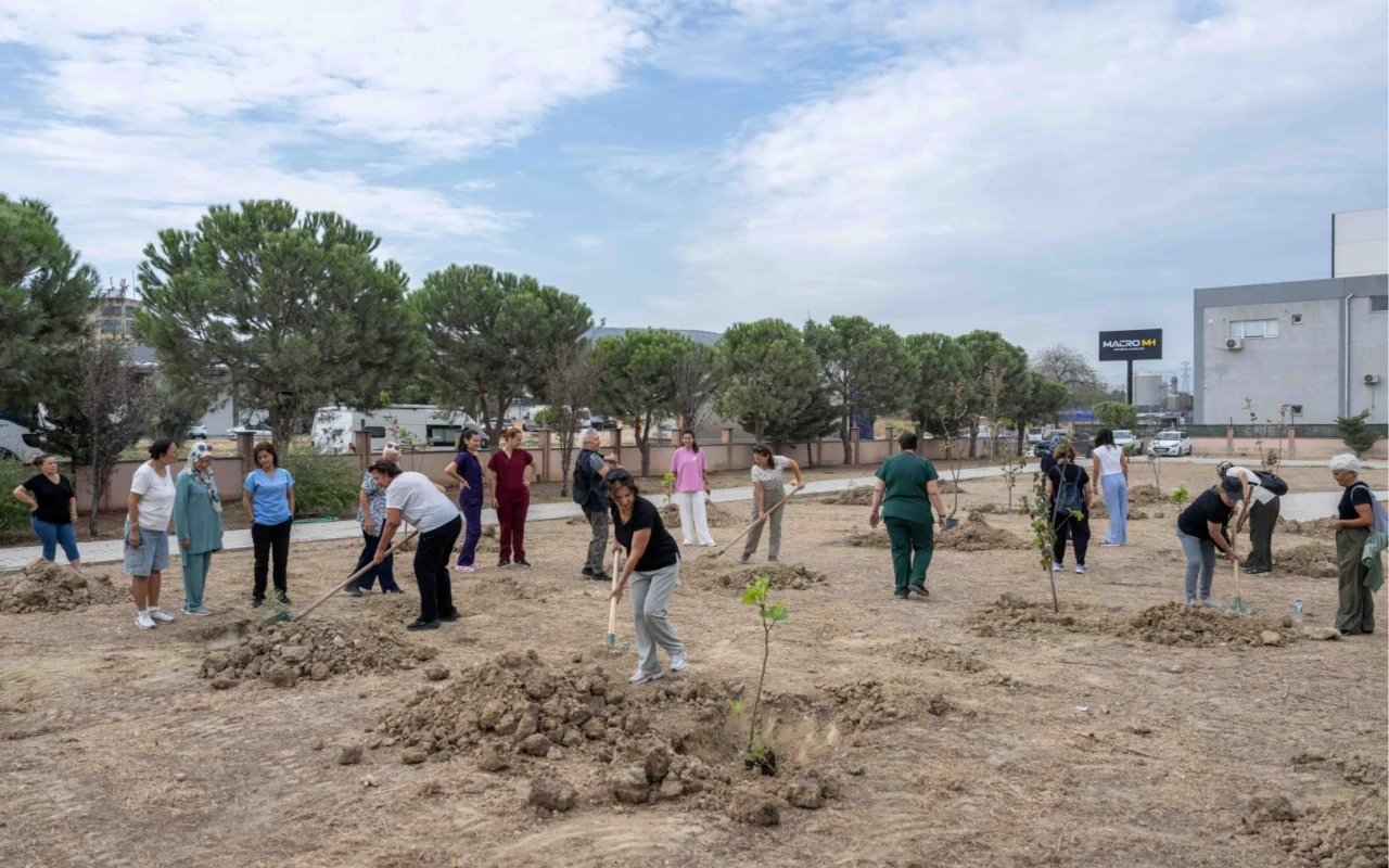 İzmir Bornova'da nesiller hareketlilikte buluştu