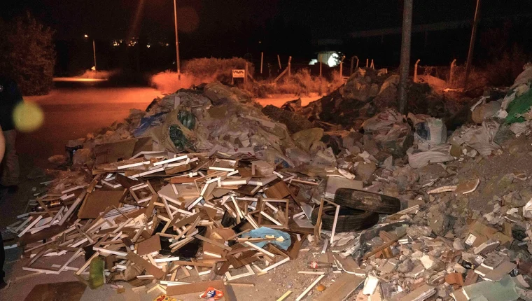 Bornova’da Kaçak Moloz Seferberliği: Tüm Kamyonlar Sahada