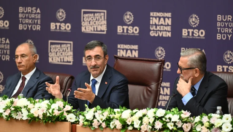Cevdet Yılmaz Bursa’da TEKNOSAB ve BTSO projelerini değerlendirdi