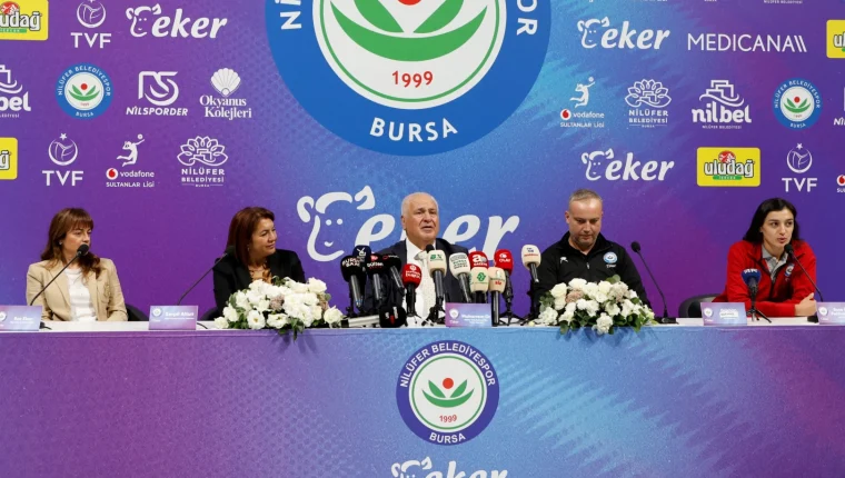 Nilüfer Belediyespor Eker sezon tanıtımında yeni kadroyu açıkladı