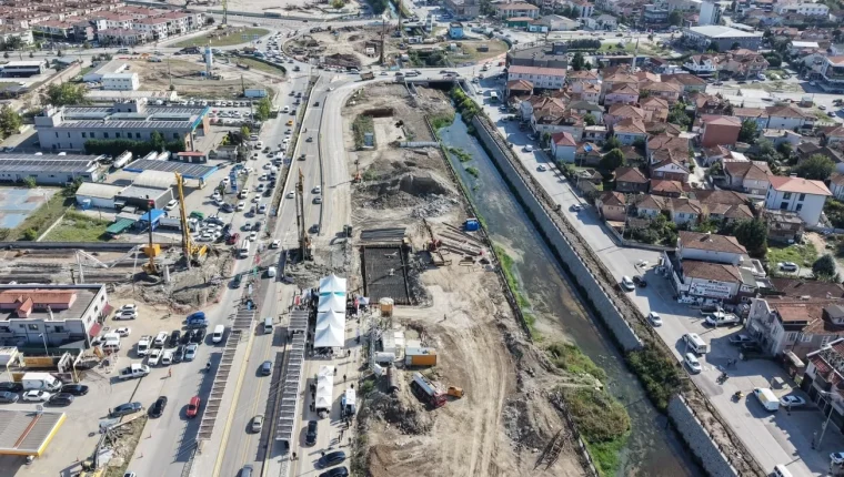 Sakarya’da Kuzey Köprüsü’nün temeli atıldı, trafik rahatlayacak