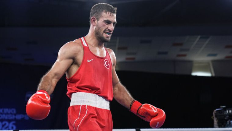 Emrah Yaşar, Avrupa Boks Şampiyonası’nda 90 kilo şampiyonu