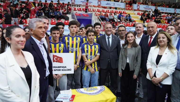 İBB’den 1.600 amatör spor kulübüne malzeme desteği