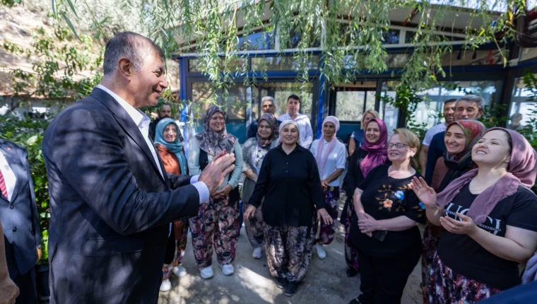 Cemil Tugay Bayındır’da mahallelerin taleplerini dinledi