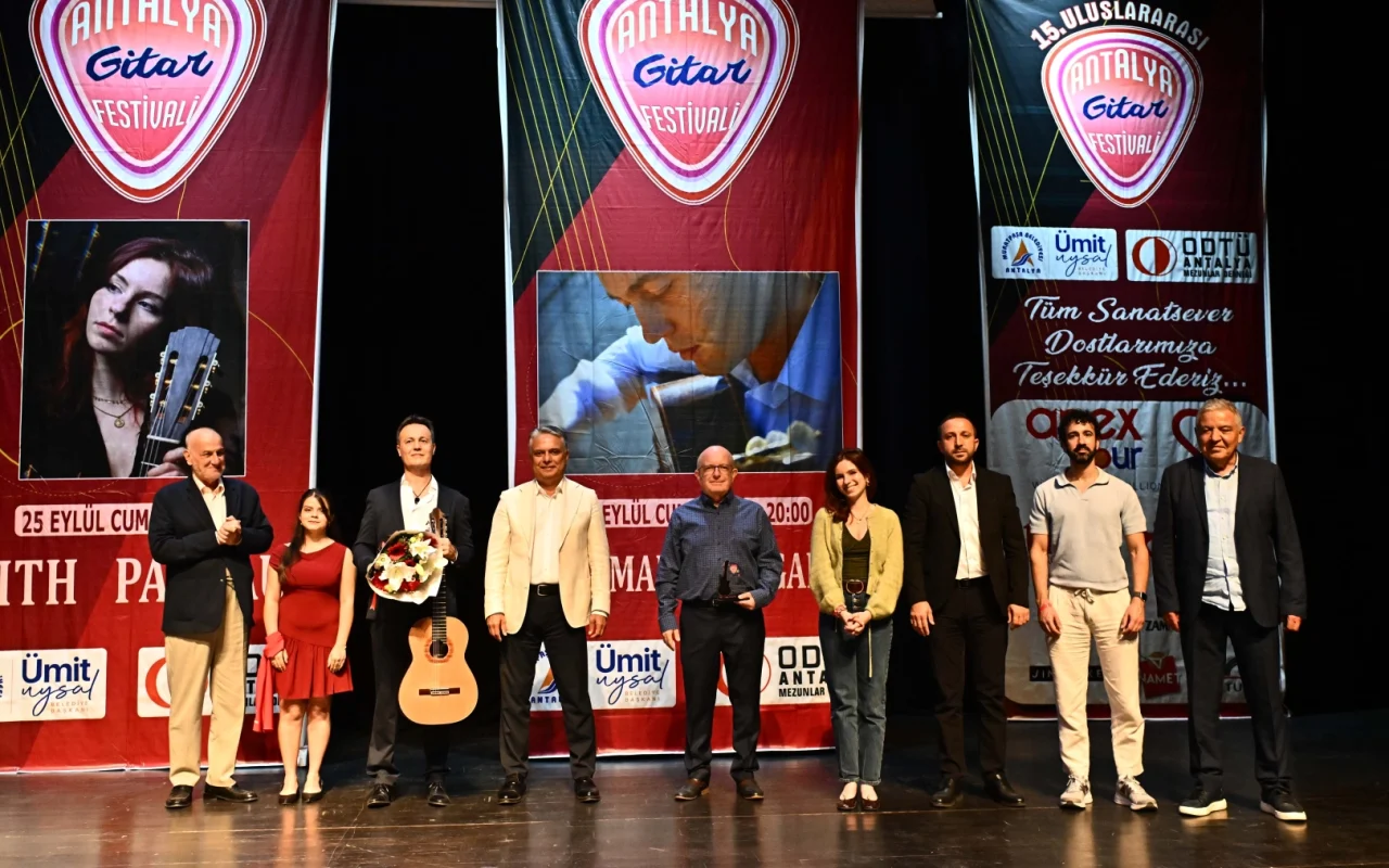 Antalya’da gitarın 15 yıllık yolculuğu sona erdi