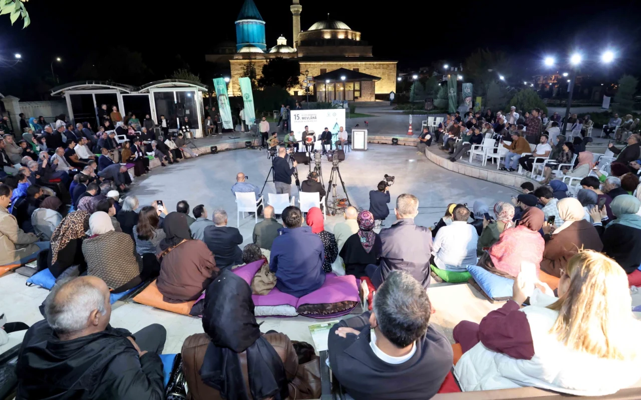 15. Uluslararası Mevlânâ Şiir Şöleni Konya’da düzenlendi