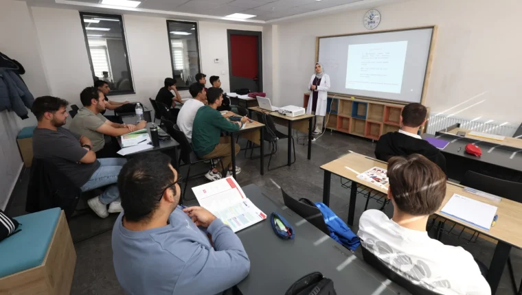 Konya LİMA’da yeni eğitim dönemi 3 bin öğrenciyle başladı