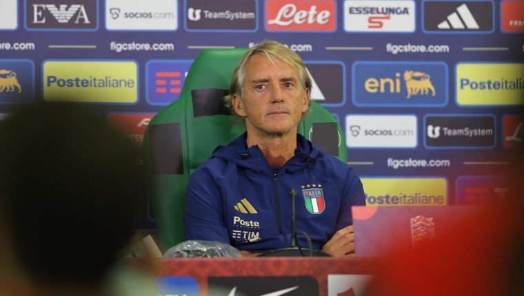 Mancini'den Montella'ya övgü: Türkiye maçı öncesi değerlendirme
