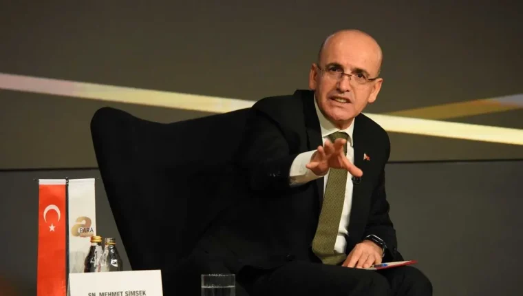 Bakan Şimşek'ten fon yatırımcılarına mesaj: Meşru hakları gözetiyoruz