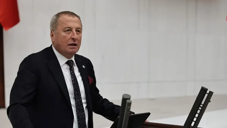 İYİ Parti fon krizini yargıya taşıyor: Hukuki süreç başlıyor