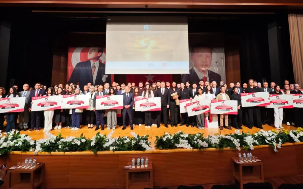 15 Temmuz Yarışmaları Türkiye Finali Bursa'da tamamlandı