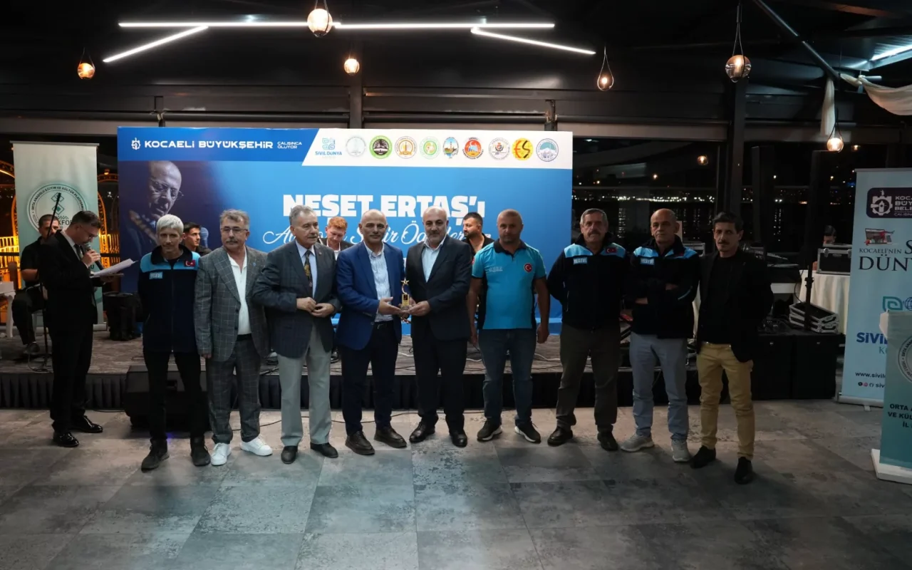 Bozkırın Tezenesi’ne Kocaeli'de vefa gecesi