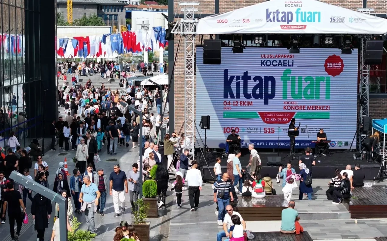 Kocaeli Kitap Fuarı'na ücretsiz ulaşım: Gebze'den Derince'ye
