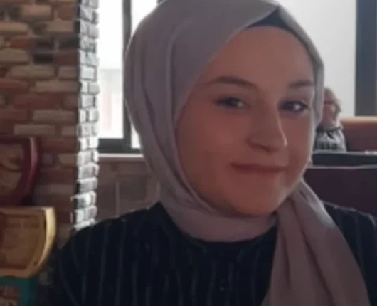 Etimesgut'ta okul önünde bıçaklanan kadın öldü