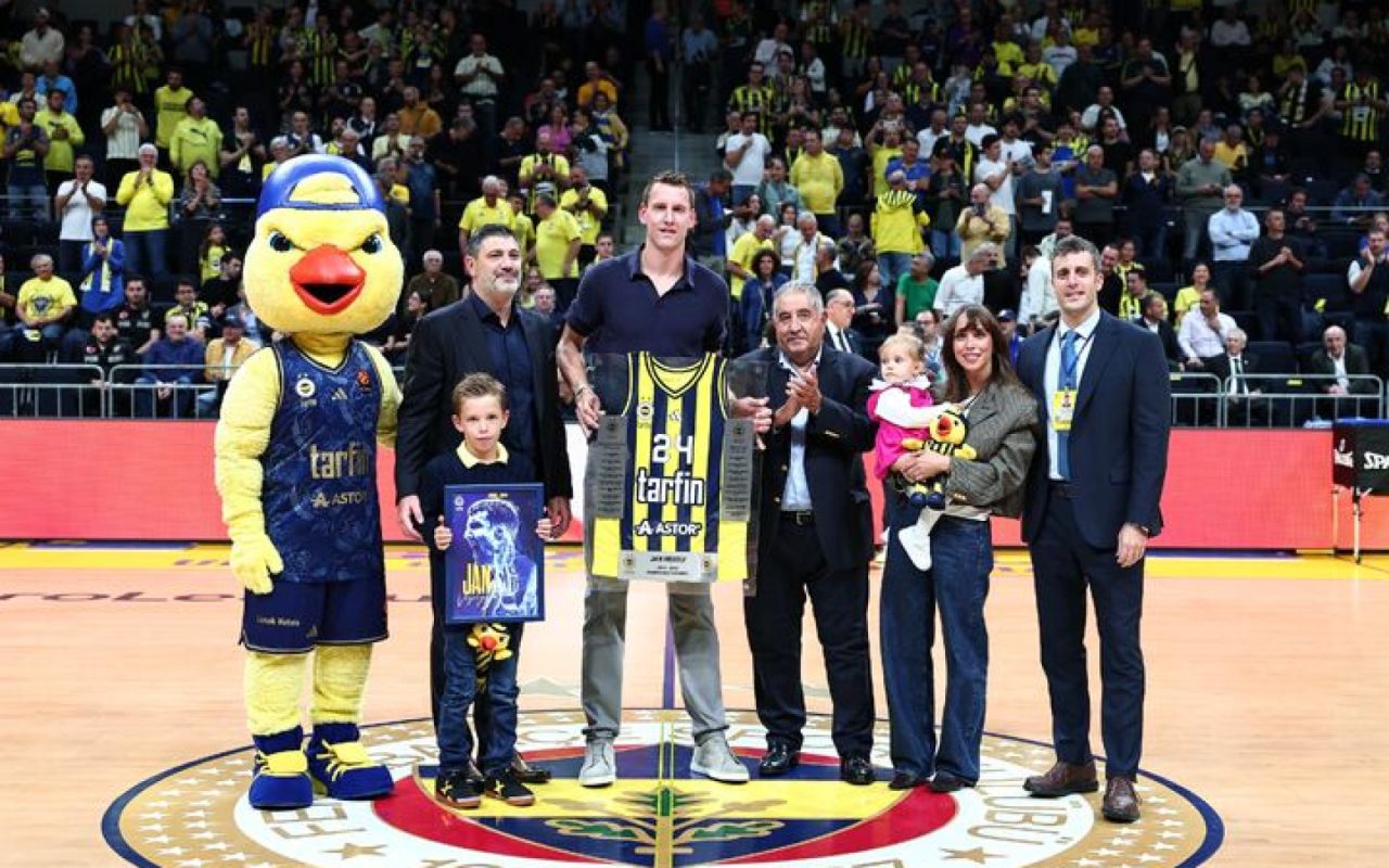 Fenerbahçe, Jan Vesely için Euroleague öncesi veda töreni
