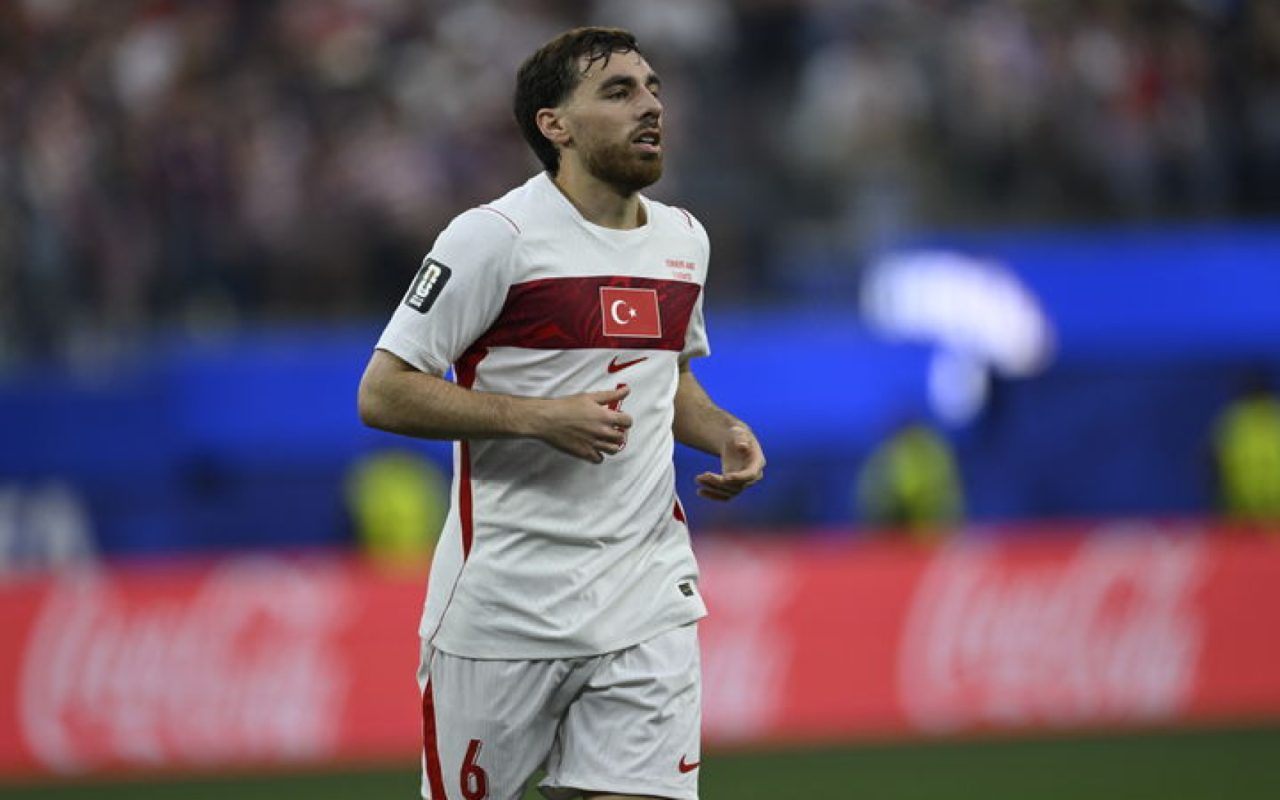 Orkun Kökçü antrenmana katılmadı, Emirhan Topçu sakat