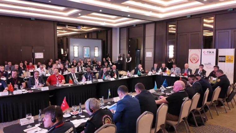 Konya'da Uluslararası İtfaiye Çalıştayı ve Tatbikat Başladı