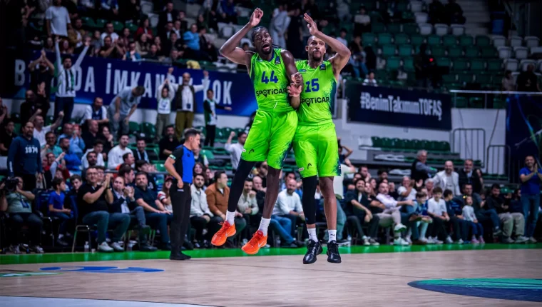 TOFAŞ, EuroCup C Grubu'na 82-69'luk galibiyetle başladı