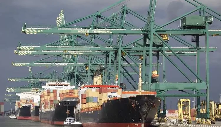 Ağustos'ta ihracat yüzde 8,1, ithalat yüzde 10,5 arttı... 8 ayda dış ticaret açığı büyüdü