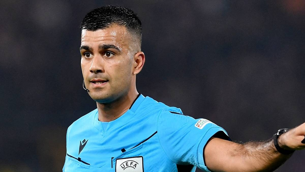 Belçika-Türkiye maçının hakemi Rohit Saggi oldu