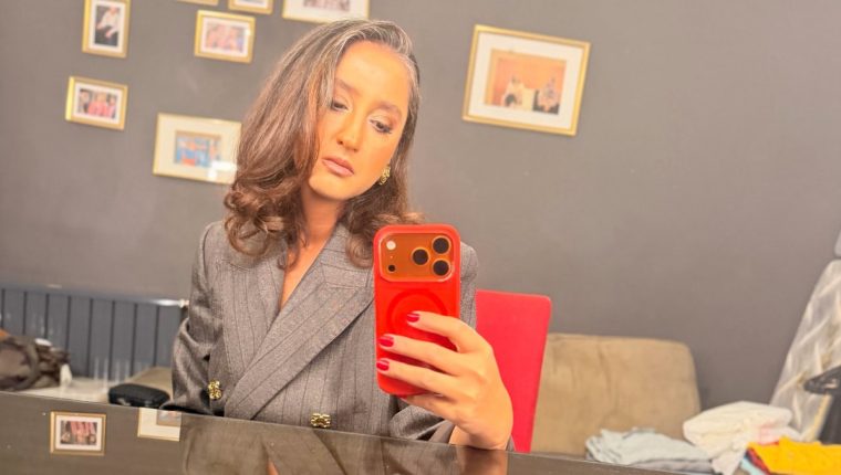 Ecem Erkek takipçi yorumuna tepki gösterdi: Paylaşım gerildi