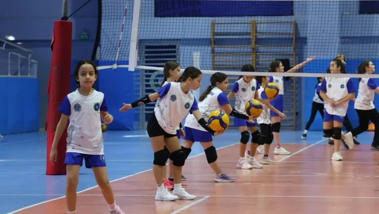 Bursa'da Kış Spor Okulları yeni dönemi 3 Ekim'de başlıyor