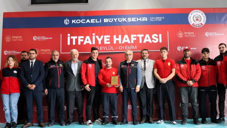 Kocaeli'de Genel Sekreter Baraçlı itfaiye personelini ziyaret etti
