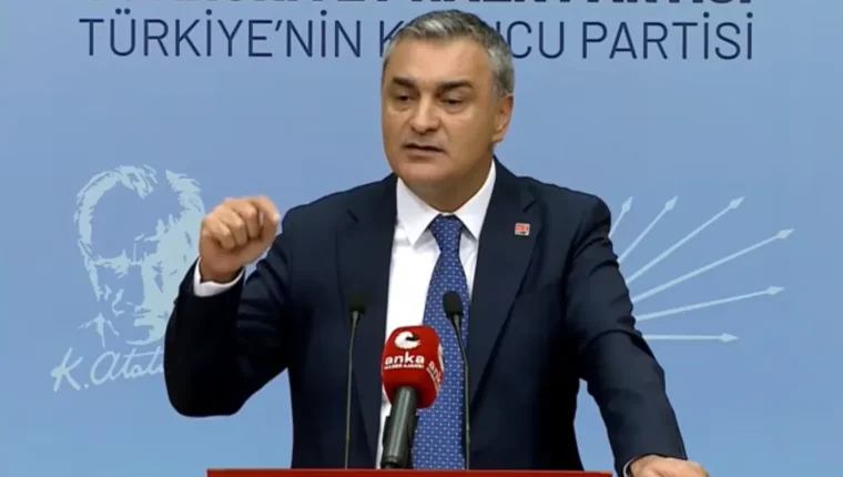 CHP'de 5 belediye başkanı disipline sevk edildi