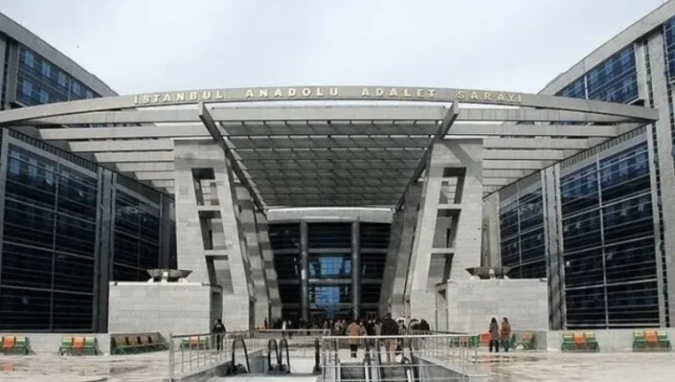 253 Bin Kişinin Verileri İçin 6 Avukatlık Ofisine Operasyon