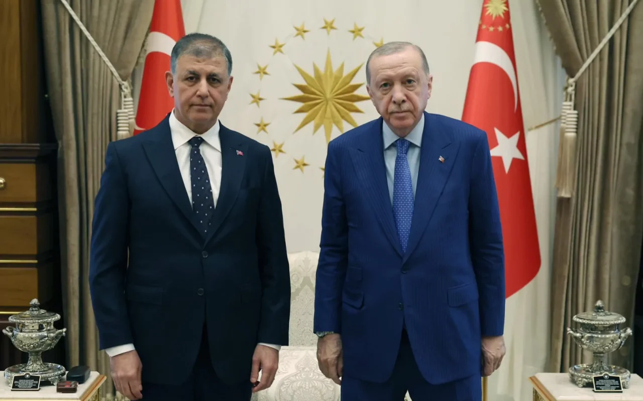 İzmir Büyükşehir Belediye Başkanı Cemil Tugay, Külliye'de