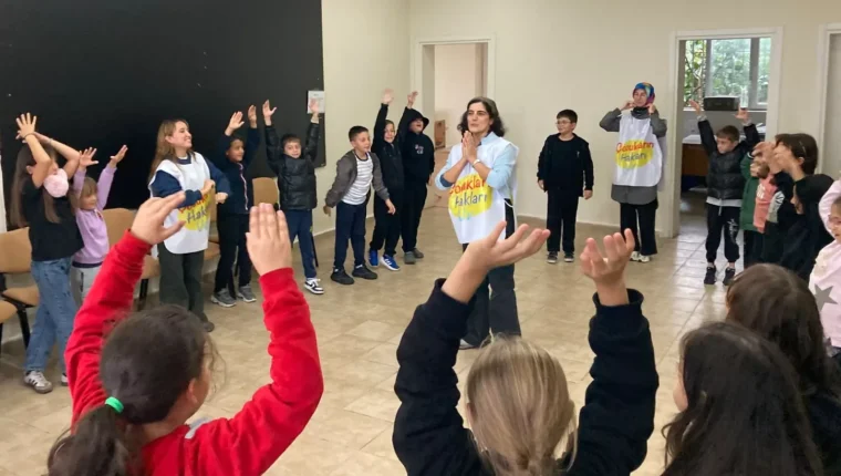 Gölyazı'da çocuklar semti kendi gözleriyle haritalandırıyor