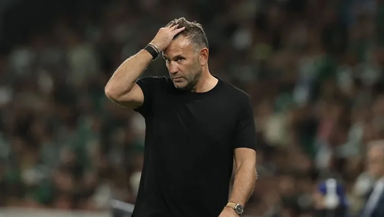 Okan Buruk kadro değişikliğine hazırlanıyor: Sane yedeğe, Leao forvet