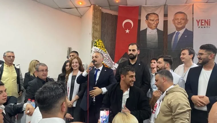 Yeni Parti İzmir Buca ön seçiminde Hüseyin Duyan 1.403 oy aldı