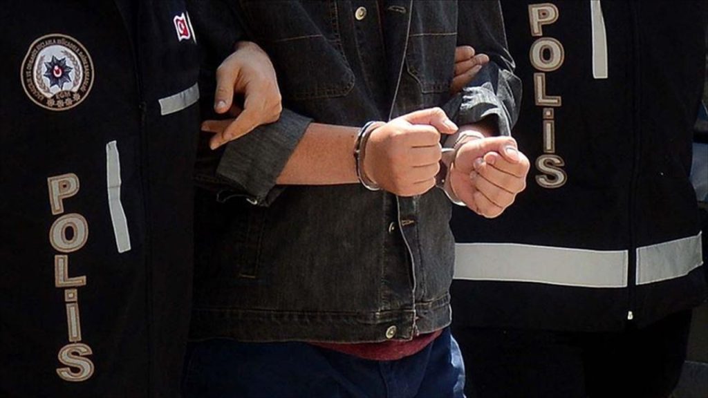 Son dakika... Eyüpsultan Belediye Başkanı Mithat Bülent Özmen gözaltına alındı
