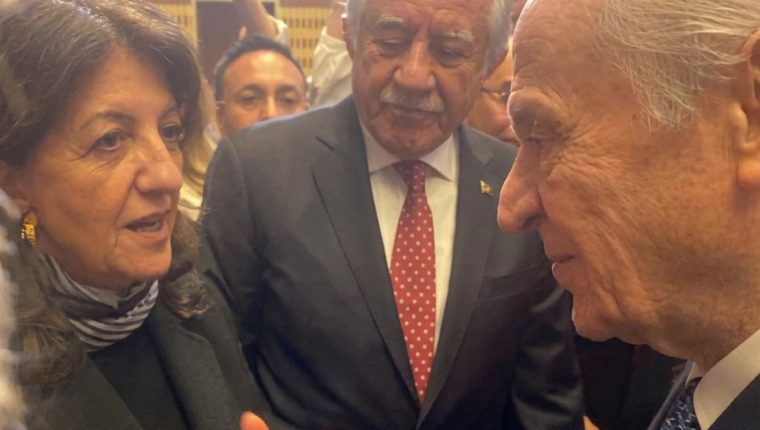 Devlet Bahçeli'den DEM Parti milletvekillerine: Demirtaş'a selamımı söyleyin