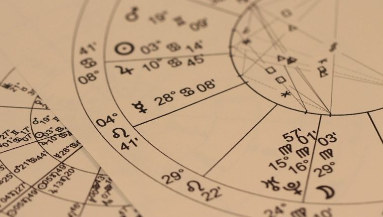 2 Ekim 2026 Günlük Burç Yorumları: Duygular ve İletişim Ön Planda