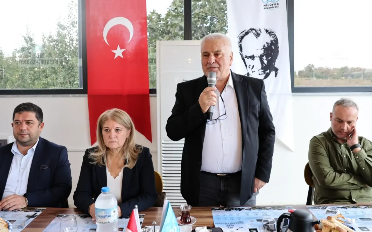 Nilüfer Belediyespor sezon öncesi moral kahvaltısında
