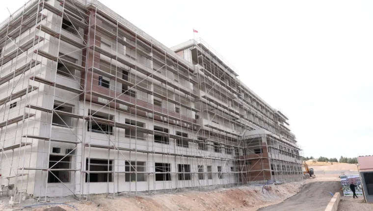 Gaziantep'te Yaş Bakım ve Rehabilitasyon Merkezi'nde inceleme