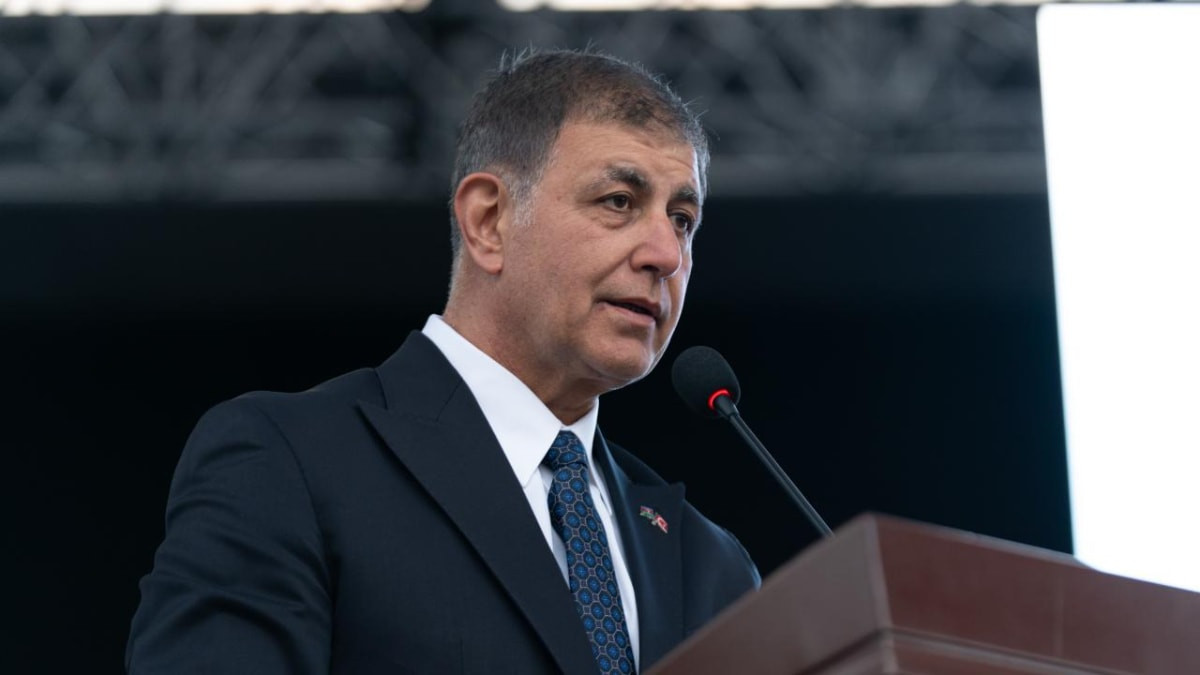 Cemil Tugay, Atatürkçü Düşünce Derneği üyeliğinden ayrıldı