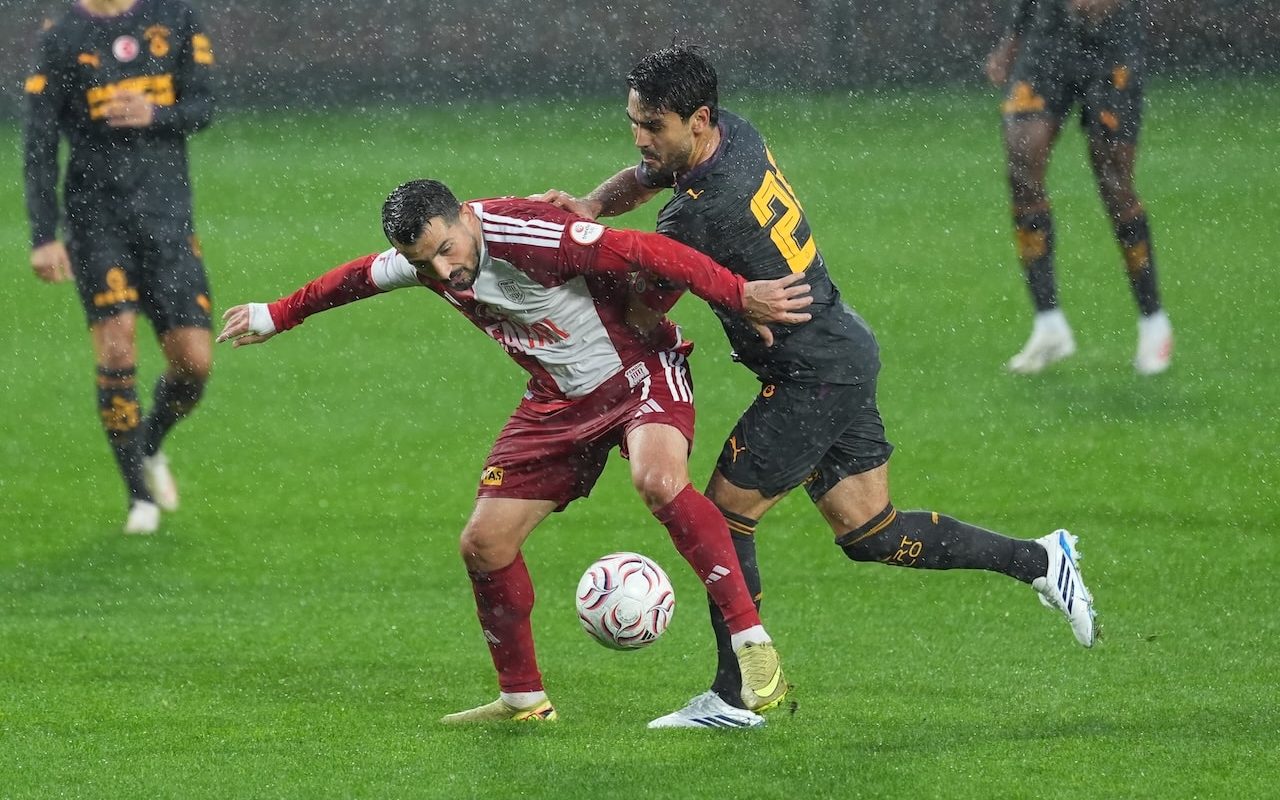 Galatasaray hazırlık maçında 3-0'dan geri döndü