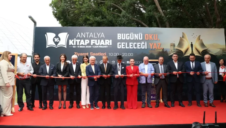 Antalya Kitap Fuarı 16. yılına 'Bugünü Oku, Geleceği Yaz'
