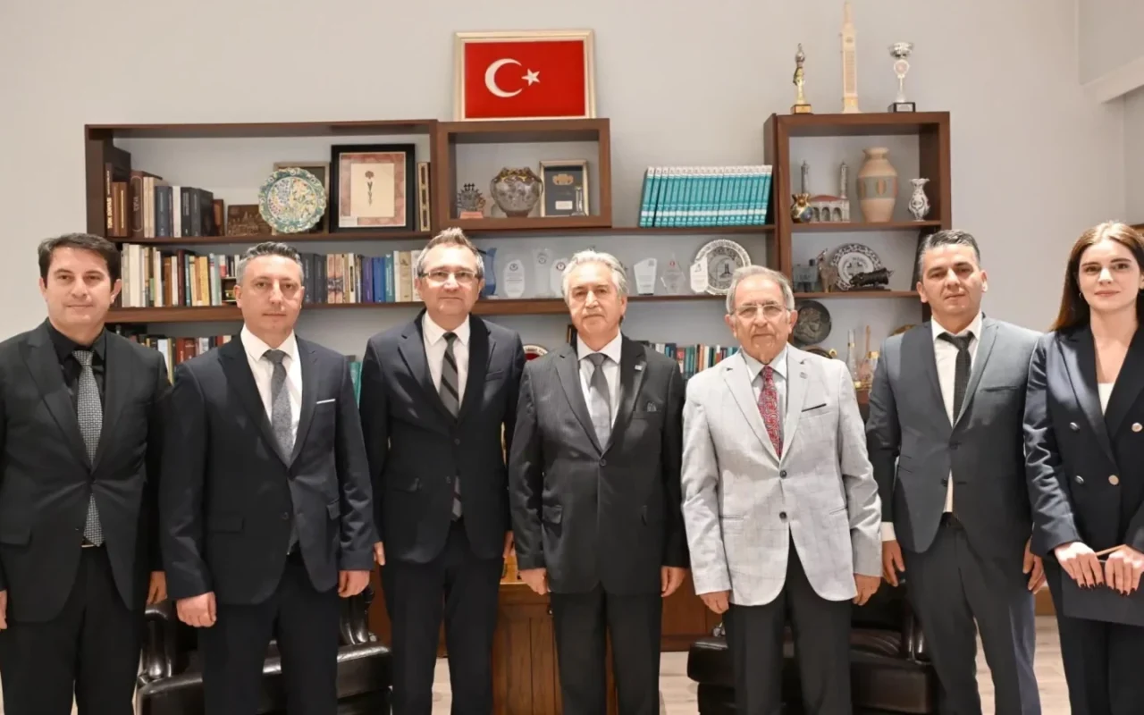 Karapınar Jeoparkı için UNESCO başvurusu teslim edildi