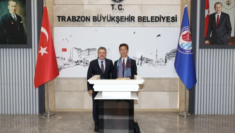 Trabzon'da Japonya elçisiyle görüşme: Turizm ve ticaret yolları