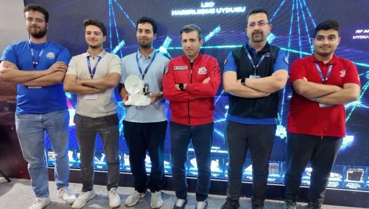 EÜ TEKNOFEST'te otonom çiftlikte iş birliği görüşmeleri