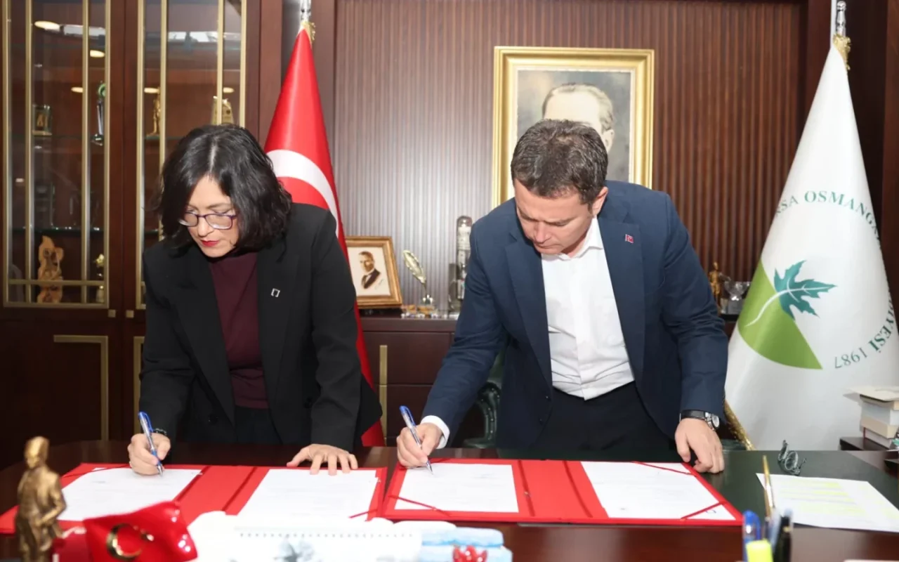 Osmangazi Belediyesi ile Mimarlar Odası'ndan panel ve 700. yıl raporu