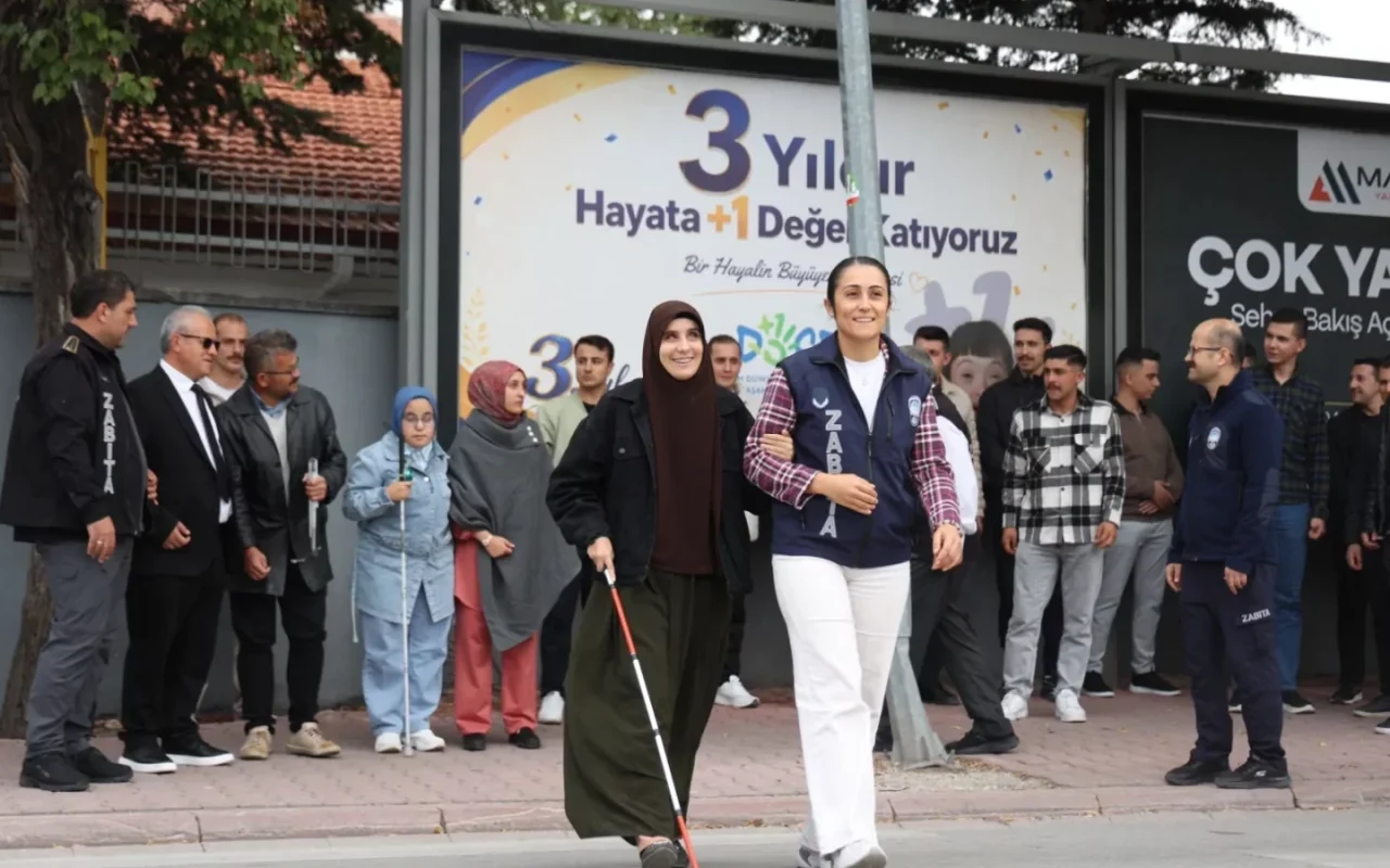 Konya zabıtasına uygulamalı farkındalık eğitimi: görme engelliler için