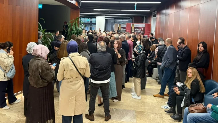 Kocaeli Kitap Fuarı 16. kez açıldı: Protokolden övgü, hedef 1 milyon