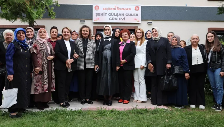 Keçiören'de Değerlerimizin İzinde: Kadın ve Aile semineri gerçekleştirildi